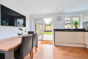 Photo 19- click for photo gallery